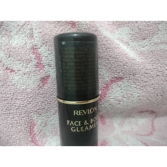 Revlon Face & Body Gleamer Gilded Limited Edition Makeup Cosmetics Fair Medium 1 - Picture 12 of 12